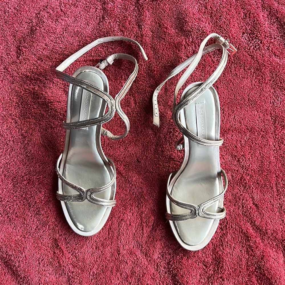 NWT BCBGMaxazaria Tan/Gold Heels, US Size 9.5